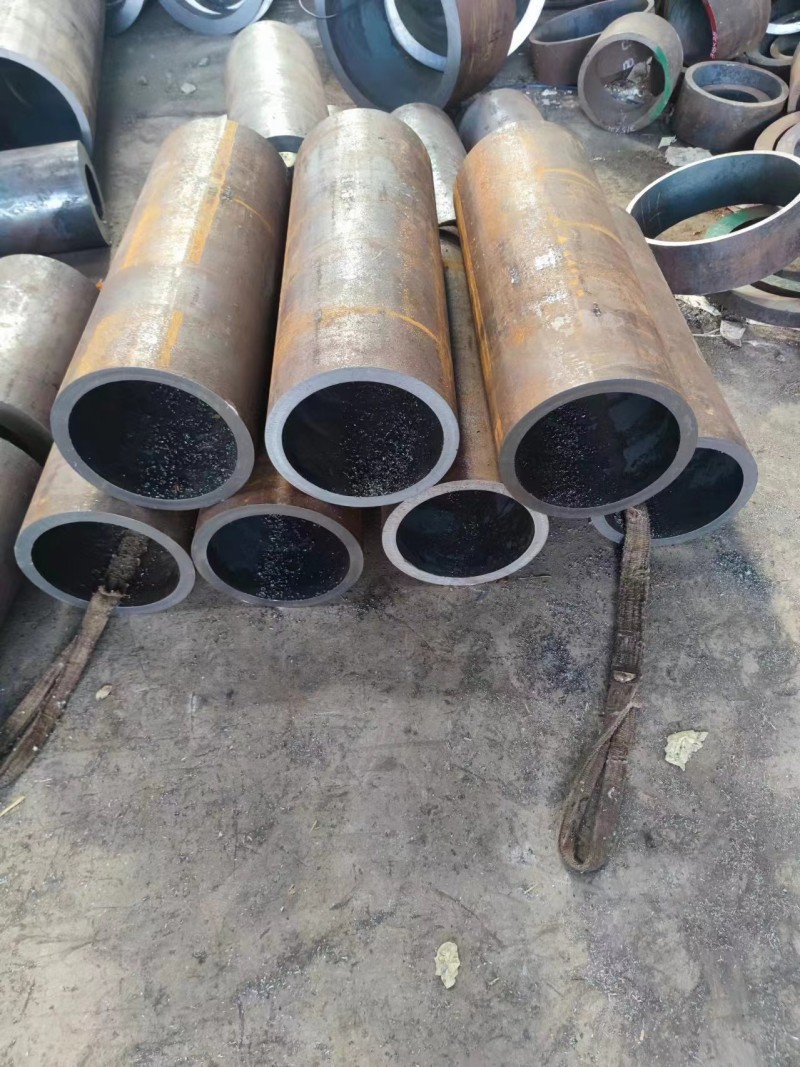 杜尔伯特杜尔伯特杜尔伯特12Cr1MovG无缝钢管切割
